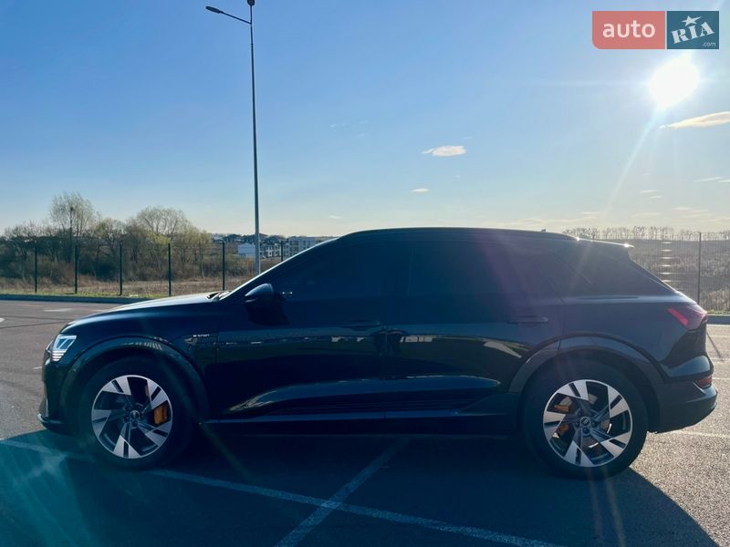 Внедорожник / Кроссовер Audi e-tron 2021 в Ровно фото 3 Внедорожник / Кроссовер Audi e-tron 2021 в Ровно