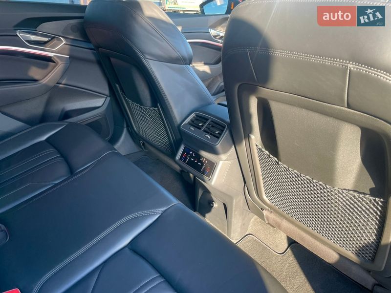 Внедорожник / Кроссовер Audi e-tron 2021 в Ровно фото 26 Внедорожник / Кроссовер Audi e-tron 2021 в Ровно