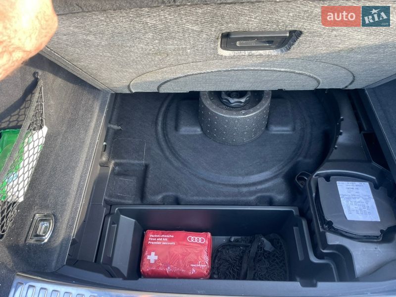 Внедорожник / Кроссовер Audi e-tron 2021 в Ровно фото 24 Внедорожник / Кроссовер Audi e-tron 2021 в Ровно