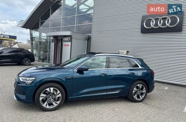 Внедорожник / Кроссовер Audi e-tron 2019 в Днепре