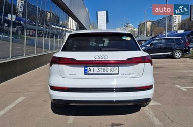 Внедорожник / Кроссовер Audi e-tron 2020 в Киеве