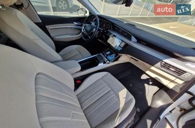 Внедорожник / Кроссовер Audi e-tron 2020 в Киеве