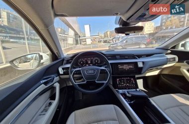 Внедорожник / Кроссовер Audi e-tron 2020 в Киеве