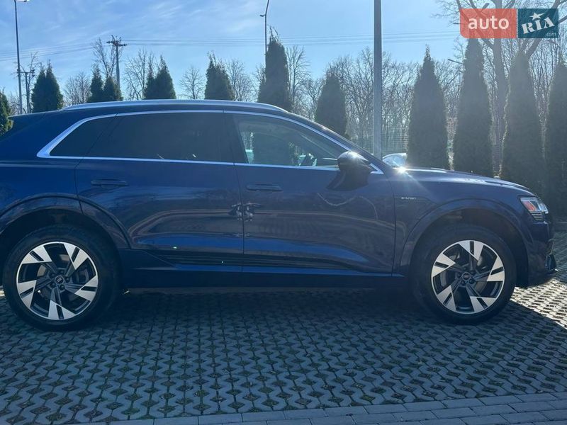 Позашляховик / Кросовер Audi e-tron 2020 в Харкові фото 3 Позашляховик / Кросовер Audi e-tron 2020 в Харкові