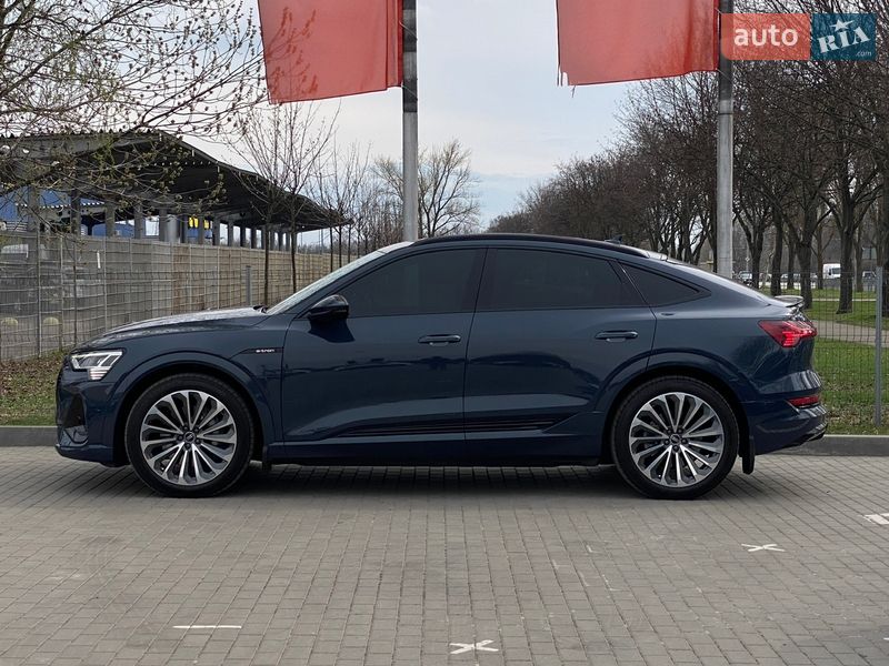 Позашляховик / Кросовер Audi e-tron 2020 в Дніпрі фото 4 Позашляховик / Кросовер Audi e-tron 2020 в Дніпрі