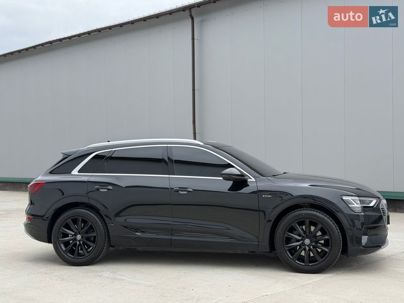 Внедорожник / Кроссовер Audi e-tron 2020 в Виннице
