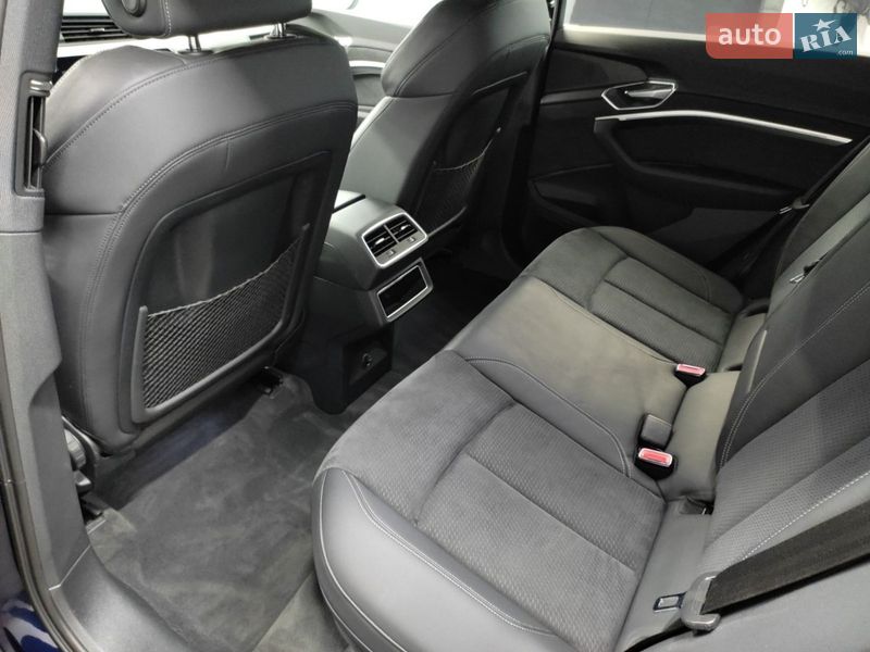Позашляховик / Кросовер Audi e-tron 2022 в Самборі фото 24 Позашляховик / Кросовер Audi e-tron 2022 в Самборі
