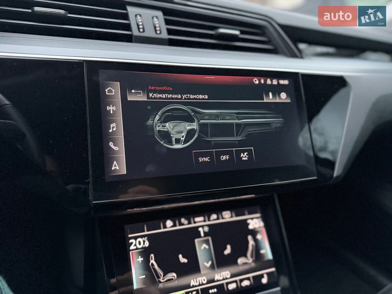 Внедорожник / Кроссовер Audi e-tron 2022 в Хмельницком