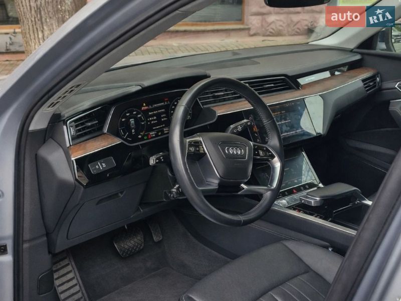 Внедорожник / Кроссовер Audi e-tron 2020 в Луцке
