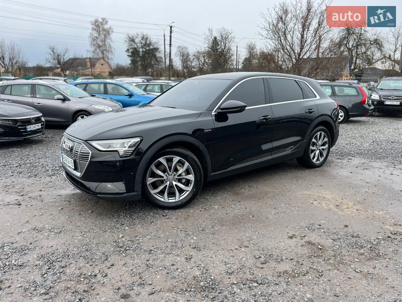 Позашляховик / Кросовер Audi e-tron 2020 в Вінниці фото 7 Позашляховик / Кросовер Audi e-tron 2020 в Вінниці