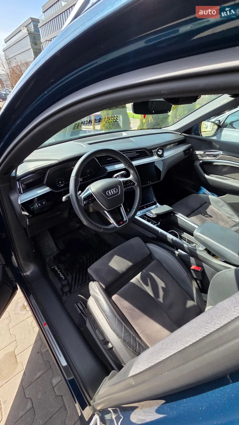 2019 Audi e-tron - мініатюра 9