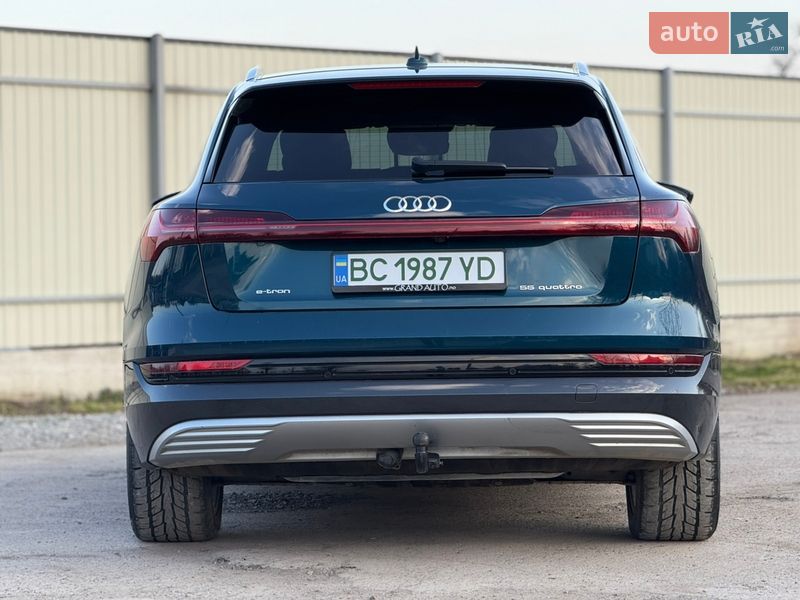 Позашляховик / Кросовер Audi e-tron 2019 в Дрогобичі фото 17 Позашляховик / Кросовер Audi e-tron 2019 в Дрогобичі