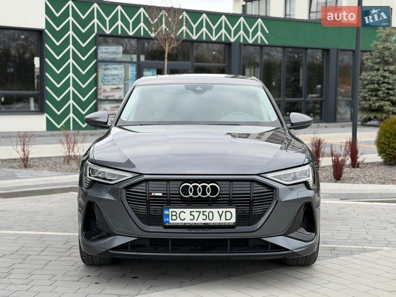 Внедорожник / Кроссовер Audi e-tron 2021 в Городке