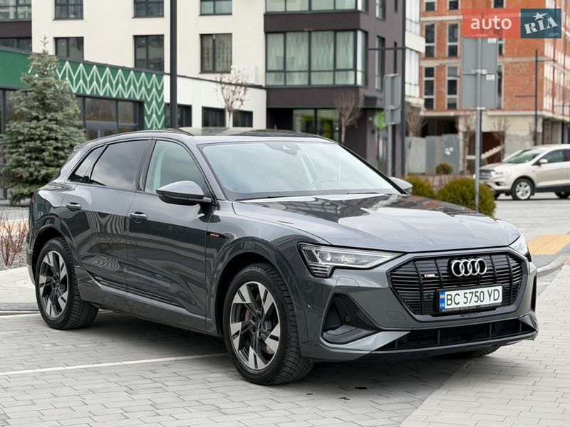 Внедорожник / Кроссовер Audi e-tron 2021 в Городке
