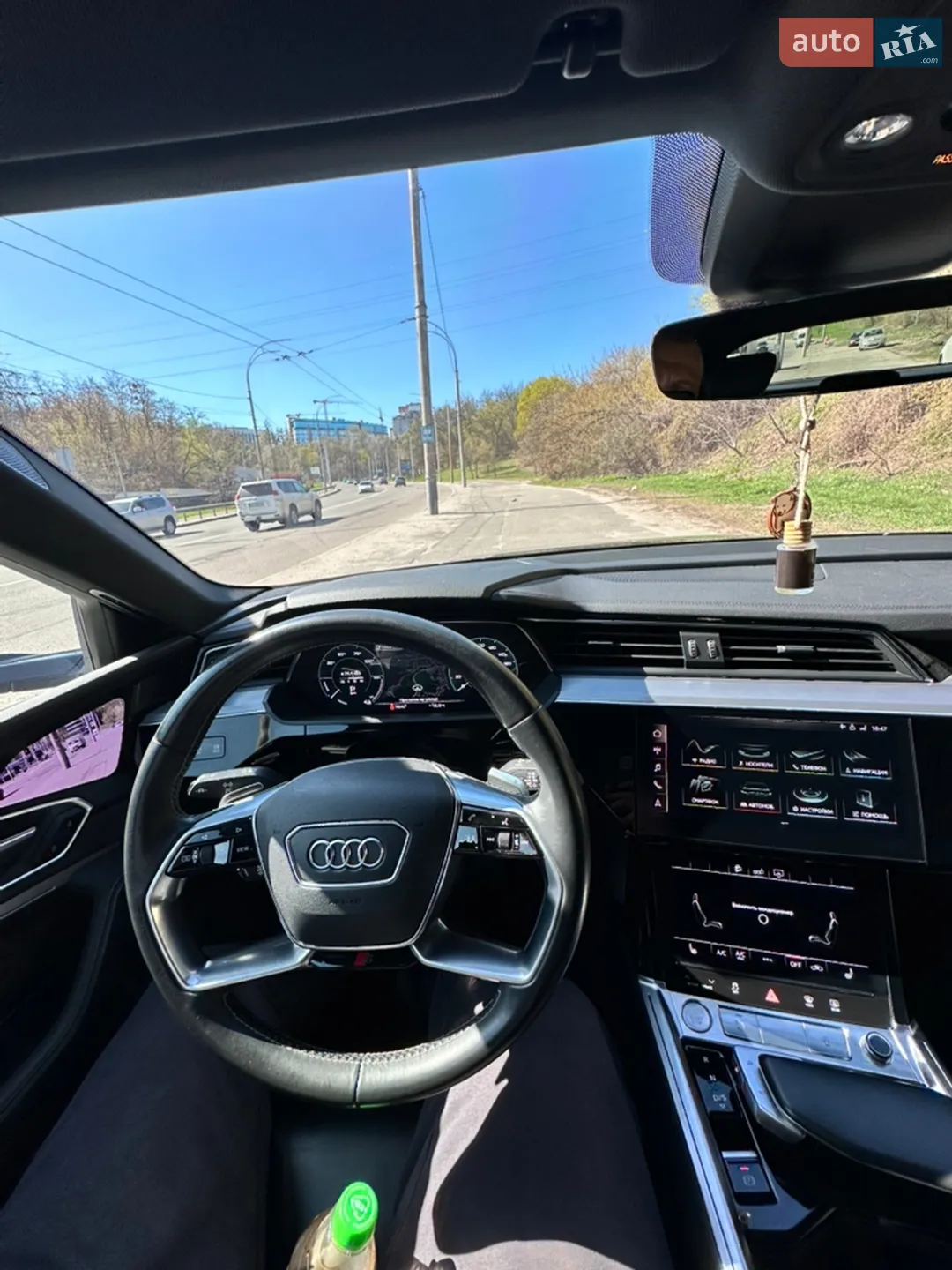 2020 Audi e-tron - мініатюра 19