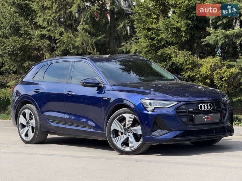 Внедорожник / Кроссовер Audi e-tron 2020 в Тернополе