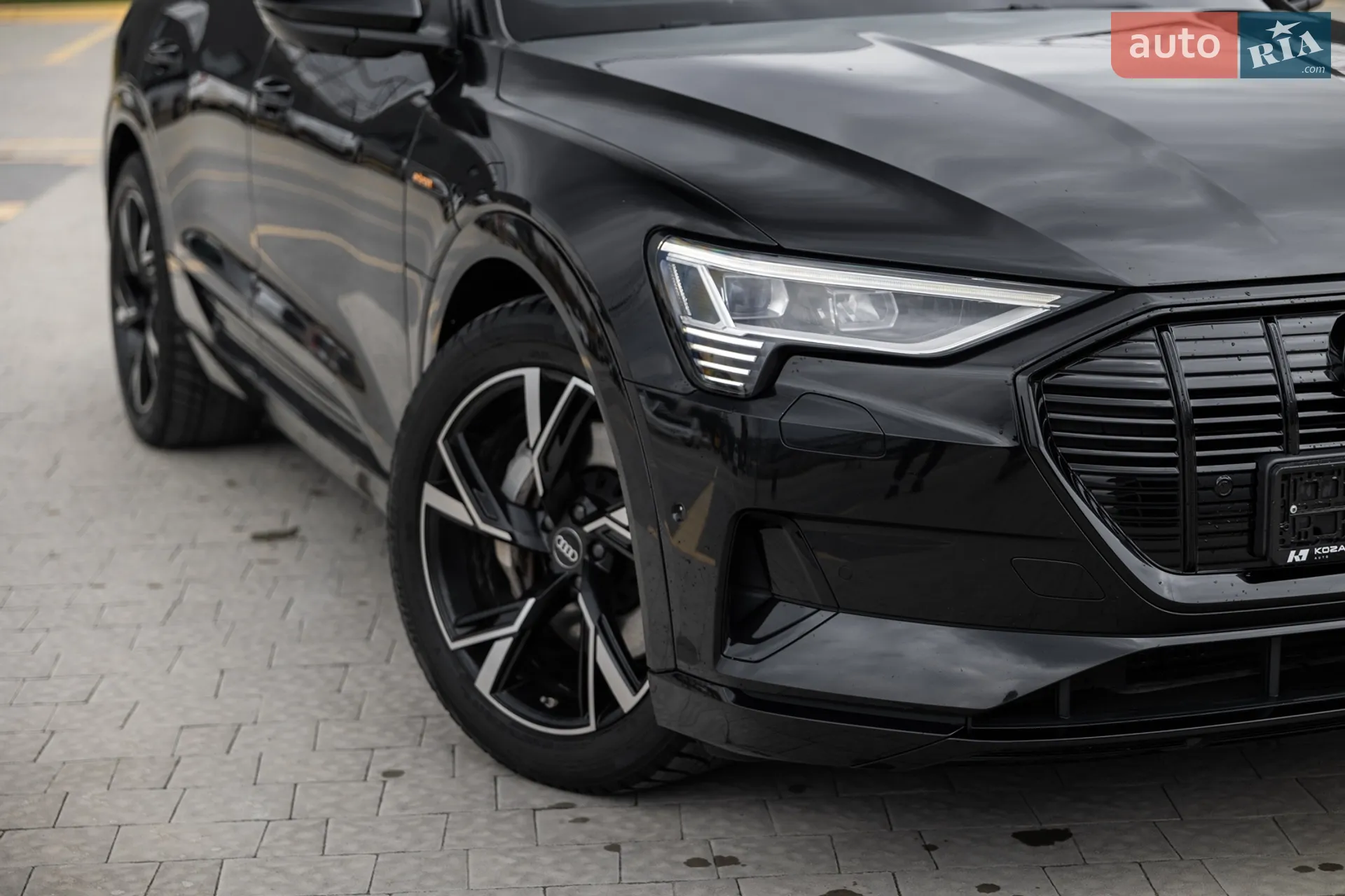 2021 Audi e-tron - мініатюра 5