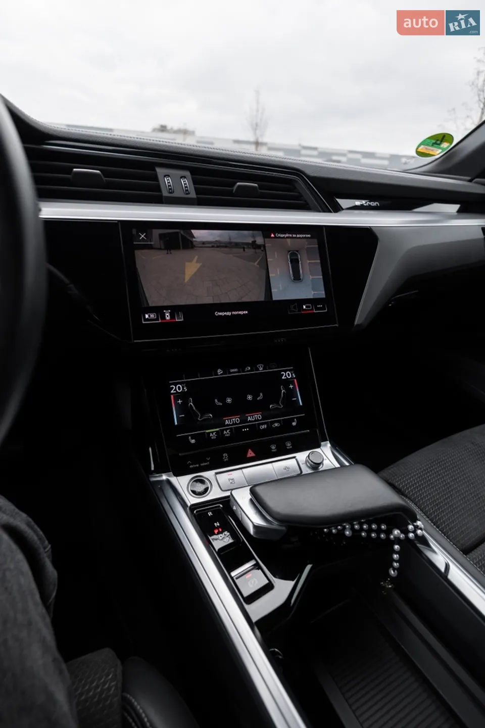 2021 Audi e-tron - мініатюра 31