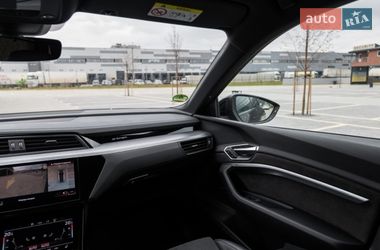 Внедорожник / Кроссовер Audi e-tron 2021 в Львове