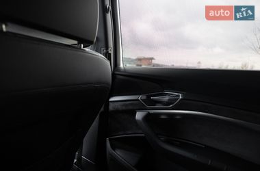 Внедорожник / Кроссовер Audi e-tron 2021 в Львове