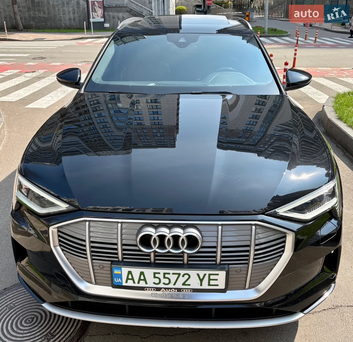 2020 Audi e-tron - мініатюра 18