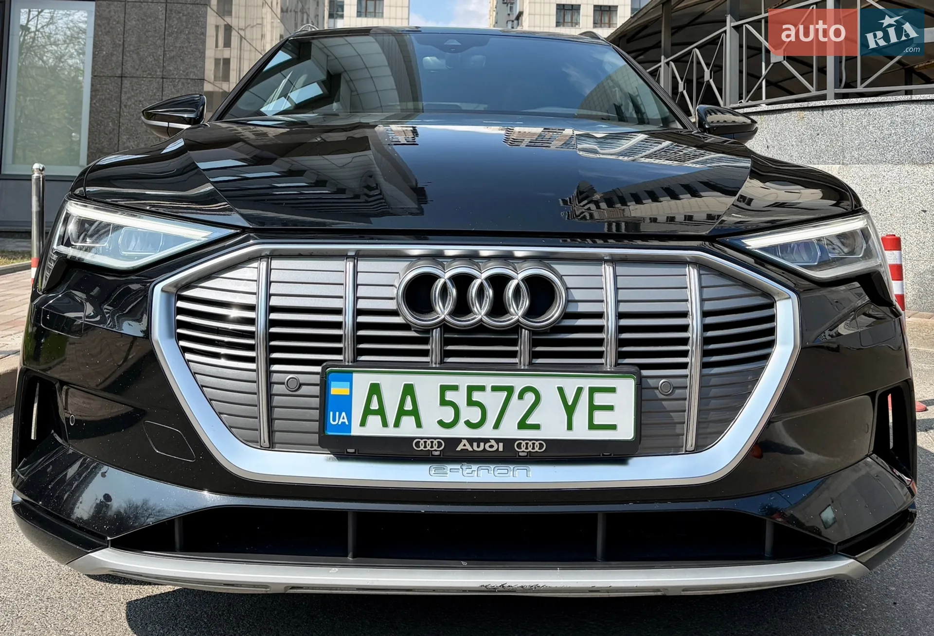 2020 Audi e-tron - мініатюра 27