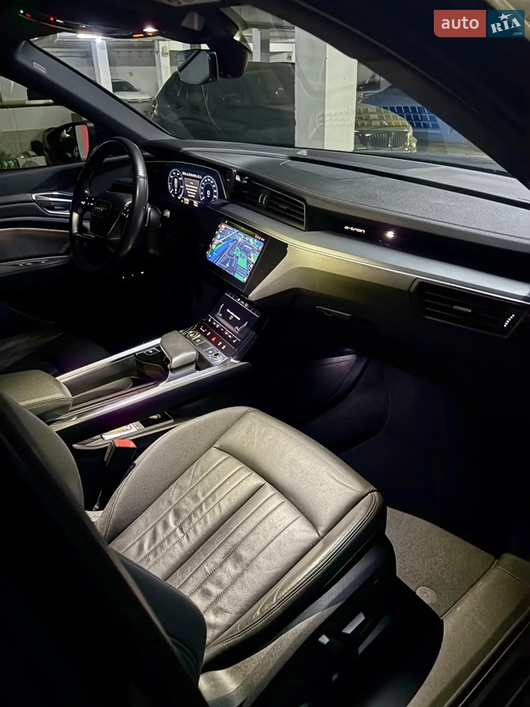 2020 Audi e-tron - мініатюра 35