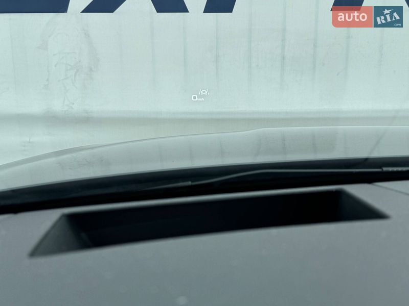 Внедорожник / Кроссовер Audi e-tron 2022 в Киеве