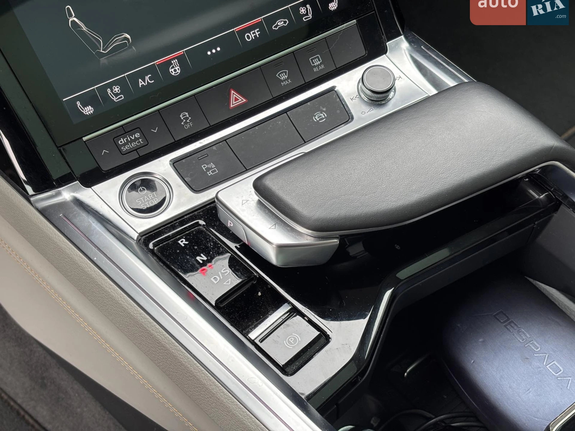 2021 Audi e-tron - мініатюра 30