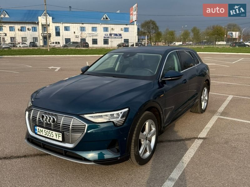 Внедорожник / Кроссовер Audi e-tron 2021 в Житомире