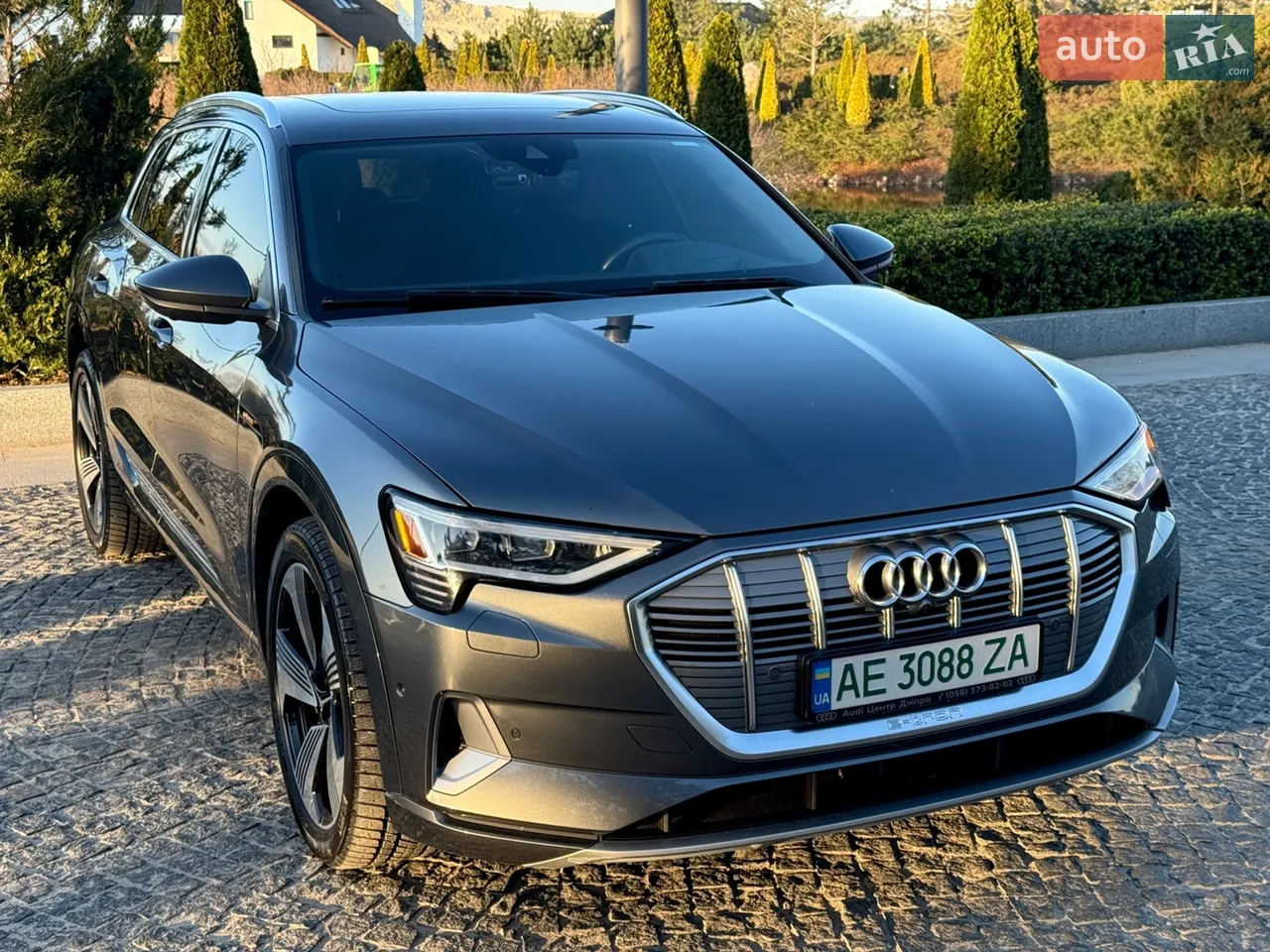 2020 Audi e-tron - мініатюра 31