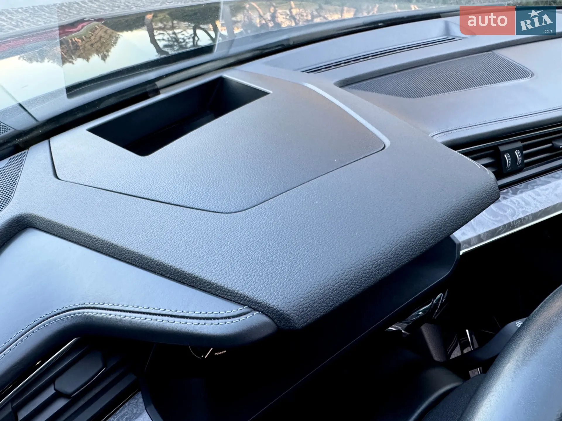 2019 Audi e-tron - мініатюра 29