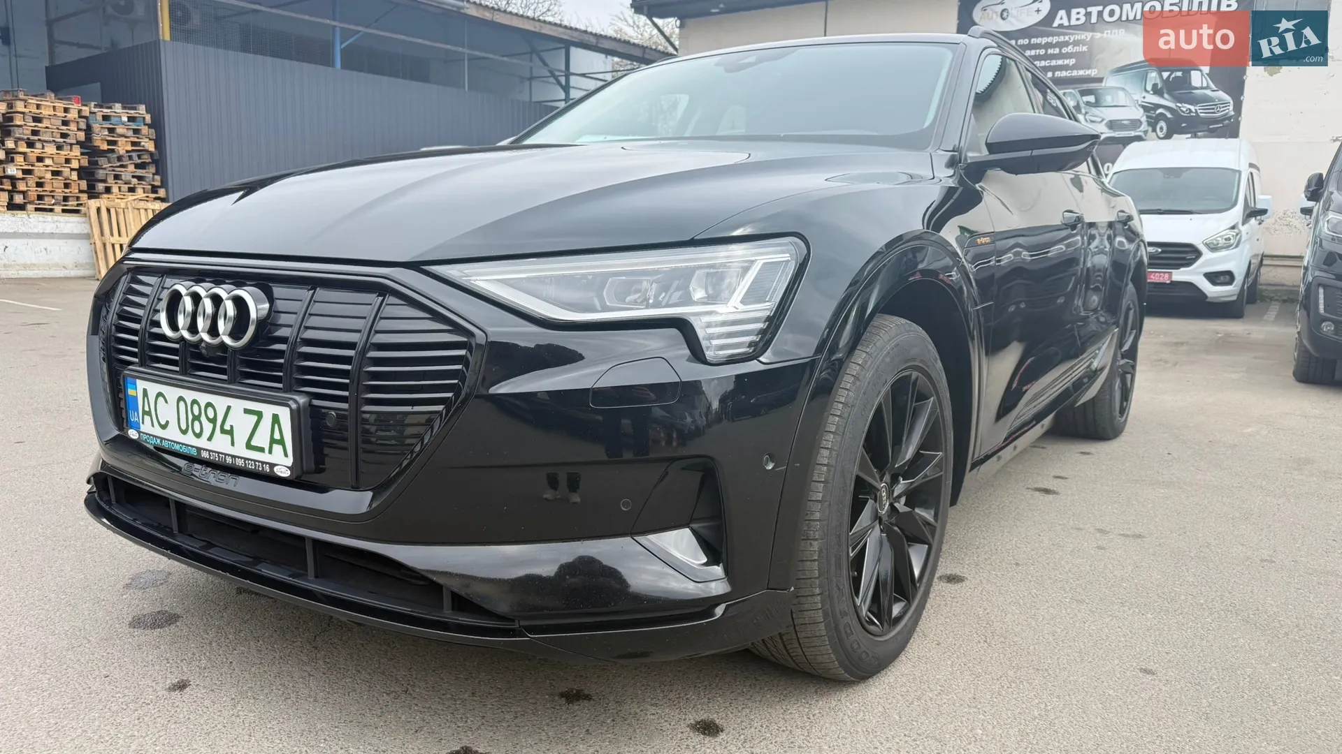 2022 Audi e-tron - мініатюра 9