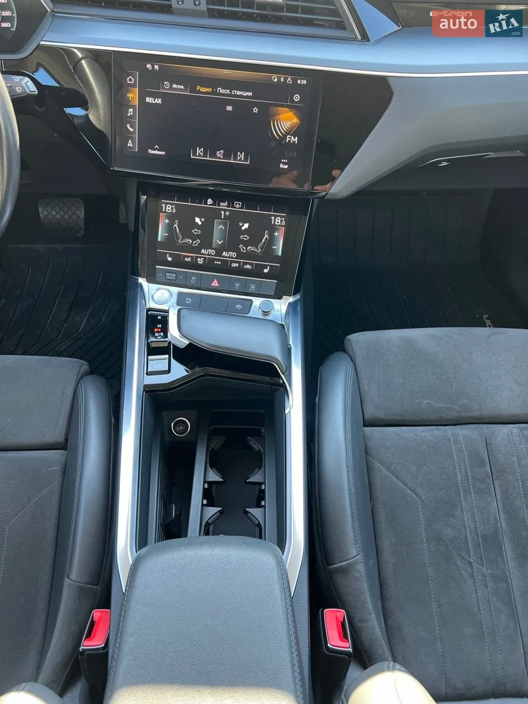 2020 Audi e-tron - мініатюра 15