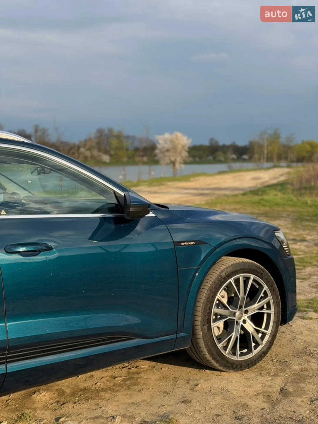 2019 Audi e-tron - мініатюра 7