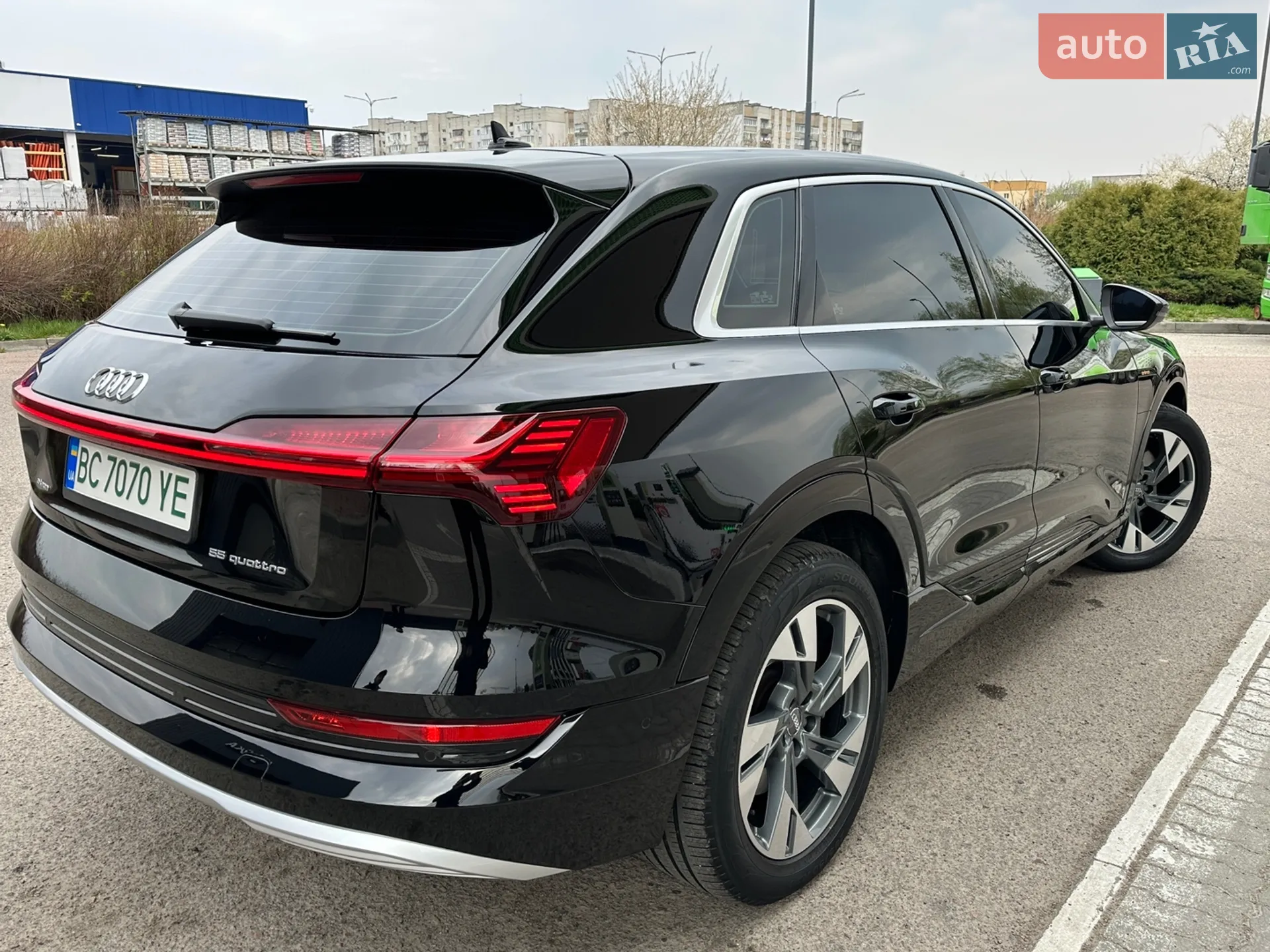 2019 Audi e-tron - мініатюра 12