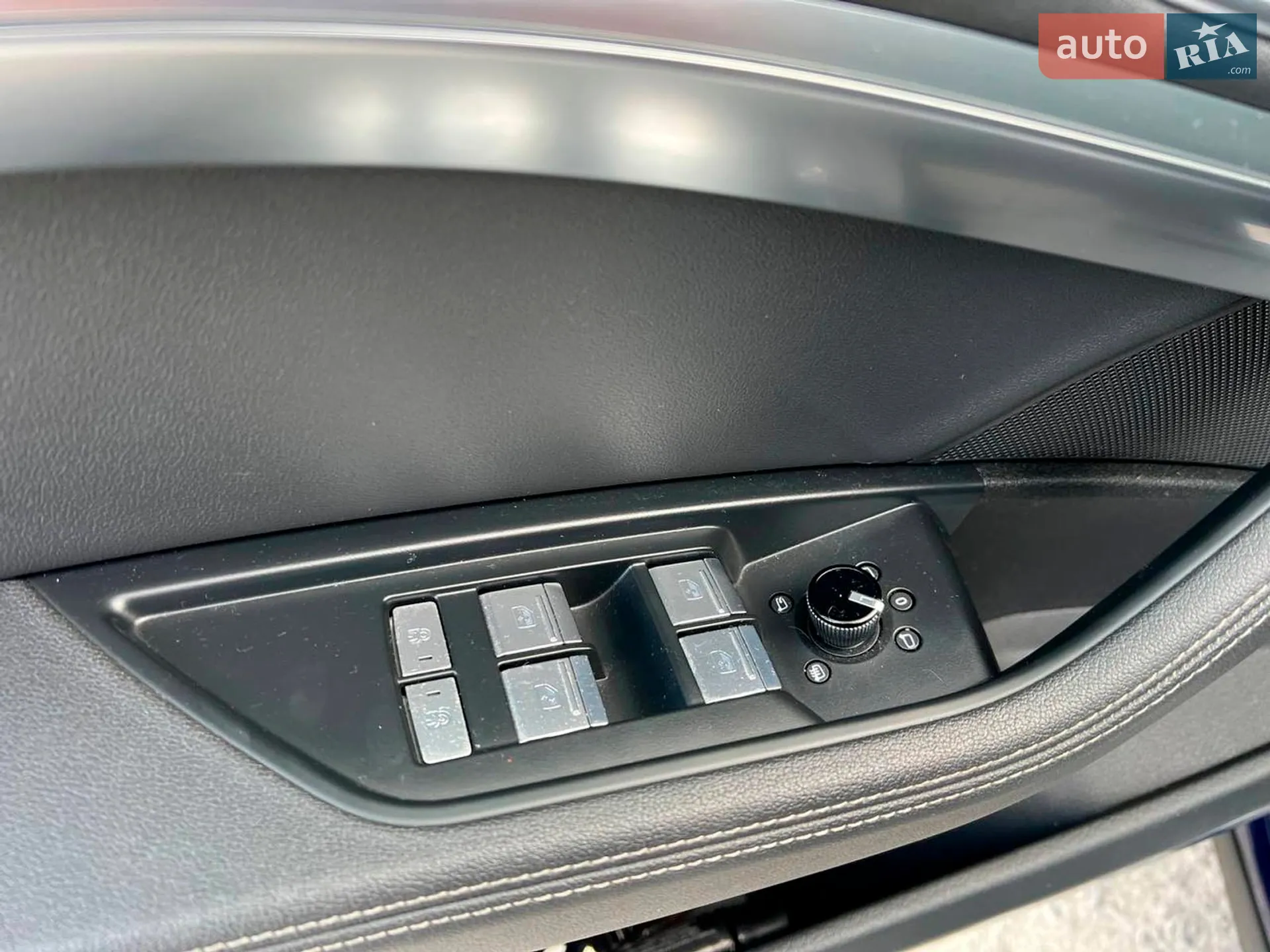 2021 Audi e-tron - мініатюра 19