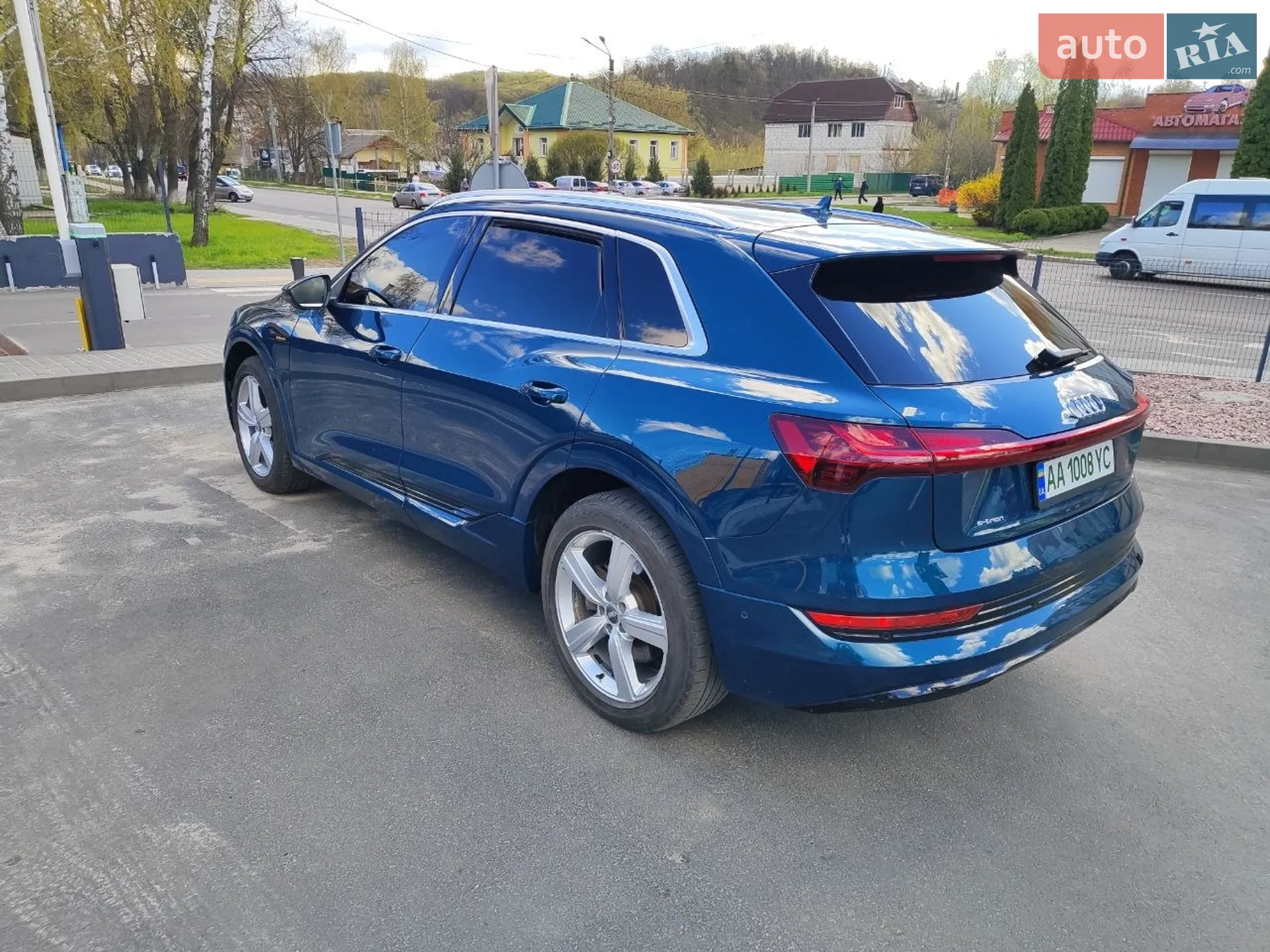 2019 Audi e-tron - мініатюра 14