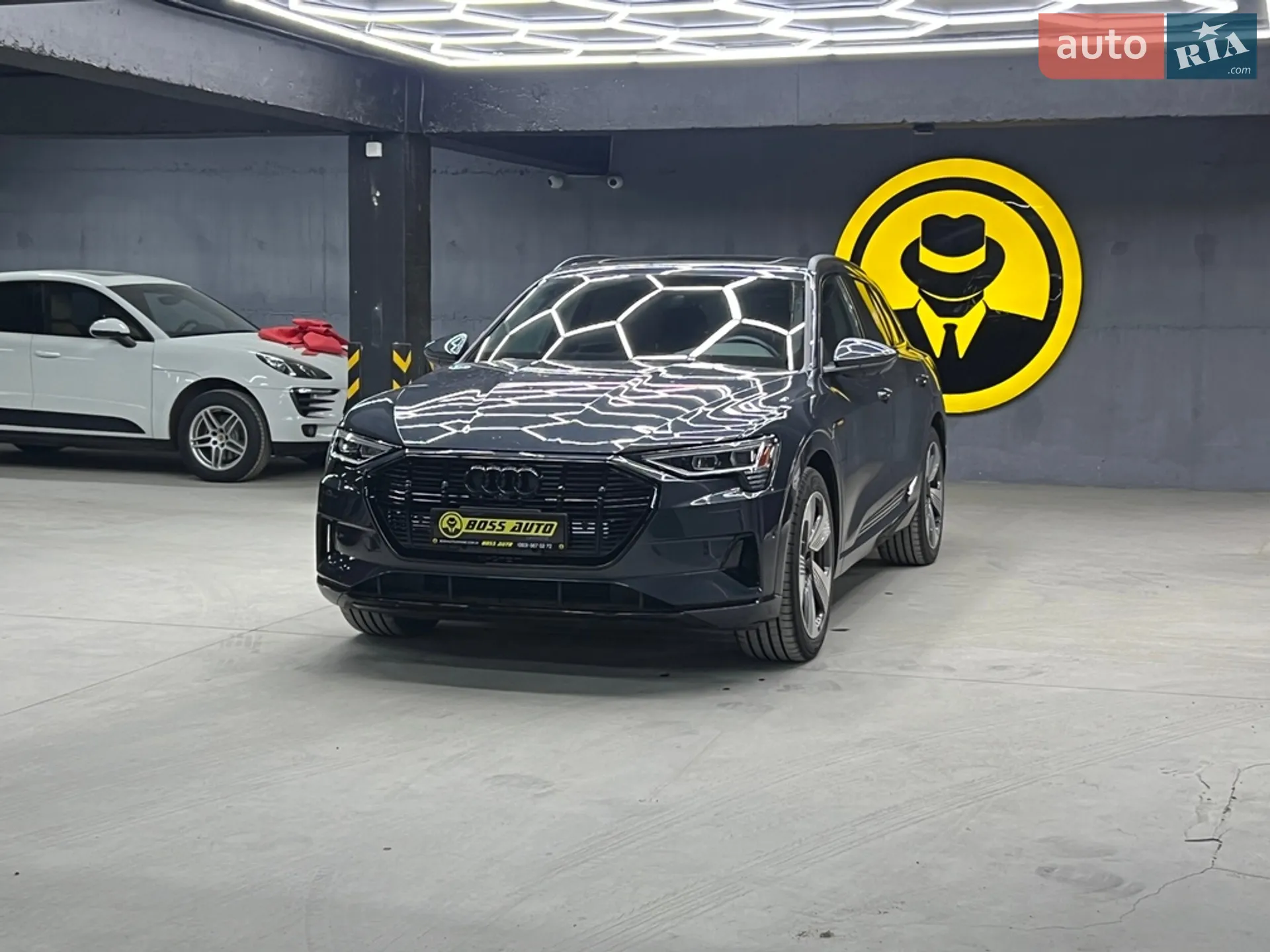 2022 Audi e-tron - мініатюра 5