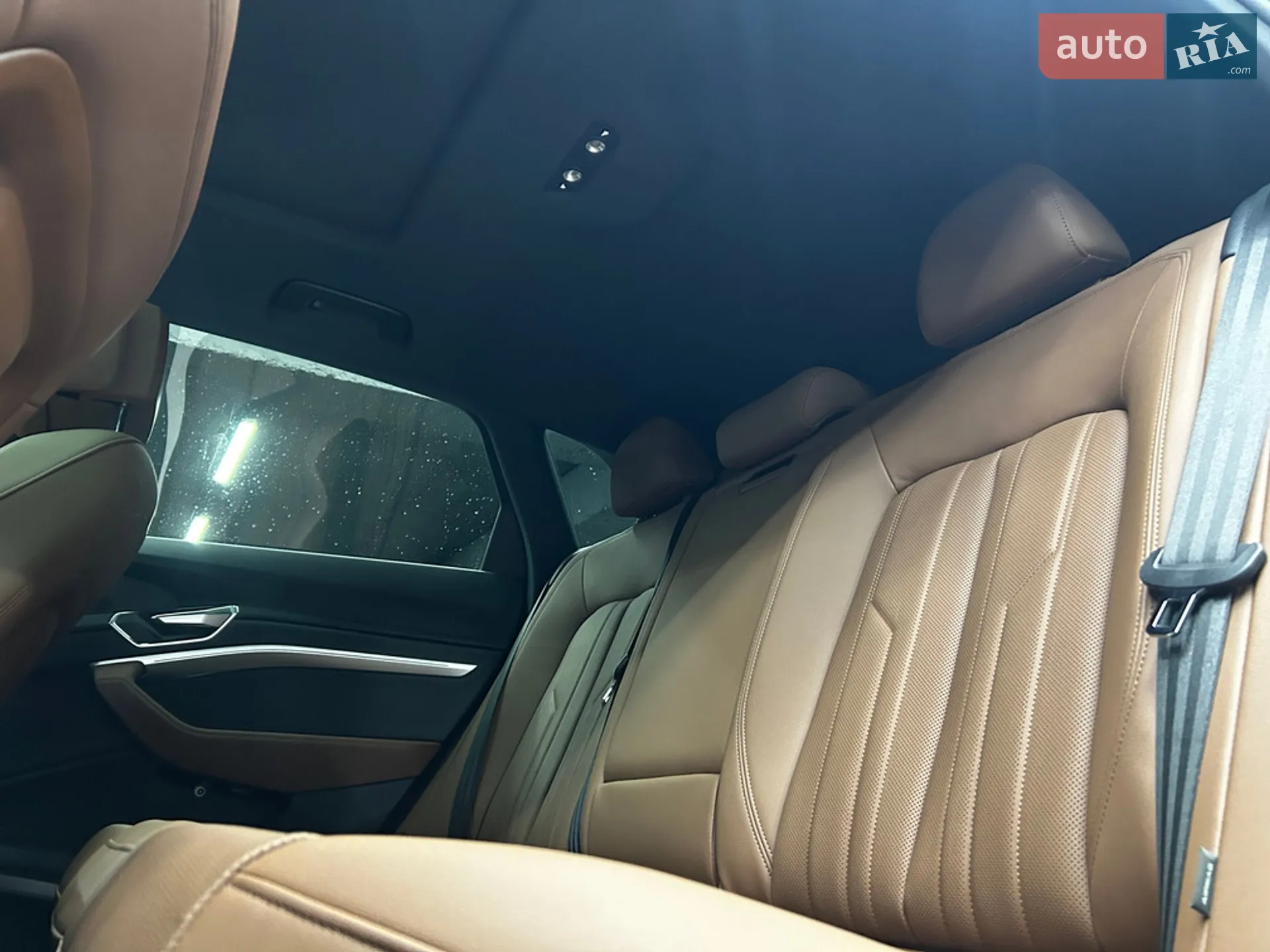 2022 Audi e-tron - мініатюра 30