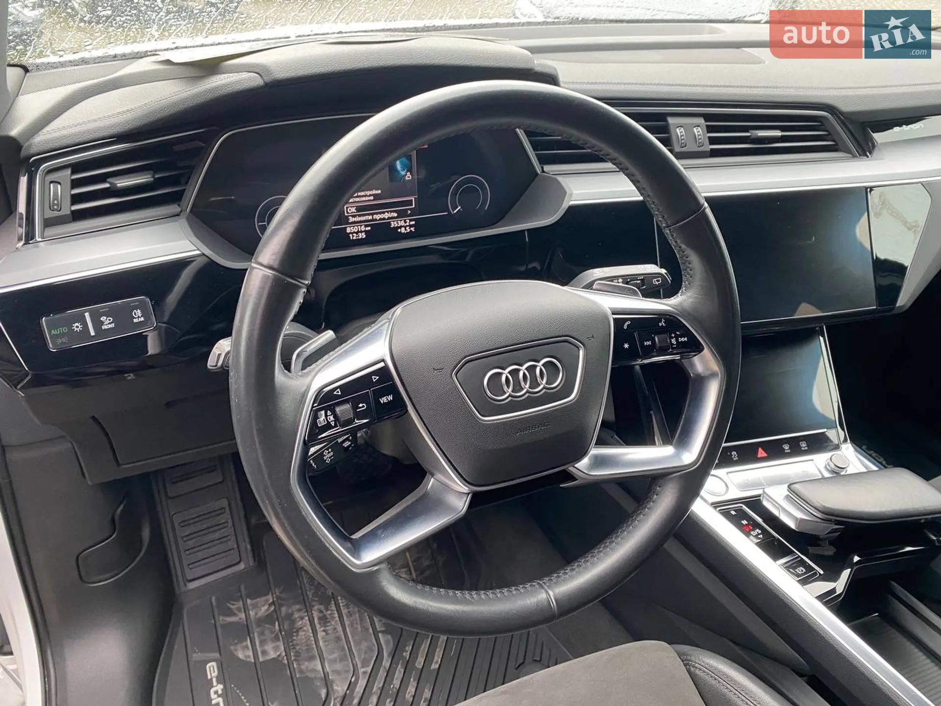2018 Audi e-tron - мініатюра 13