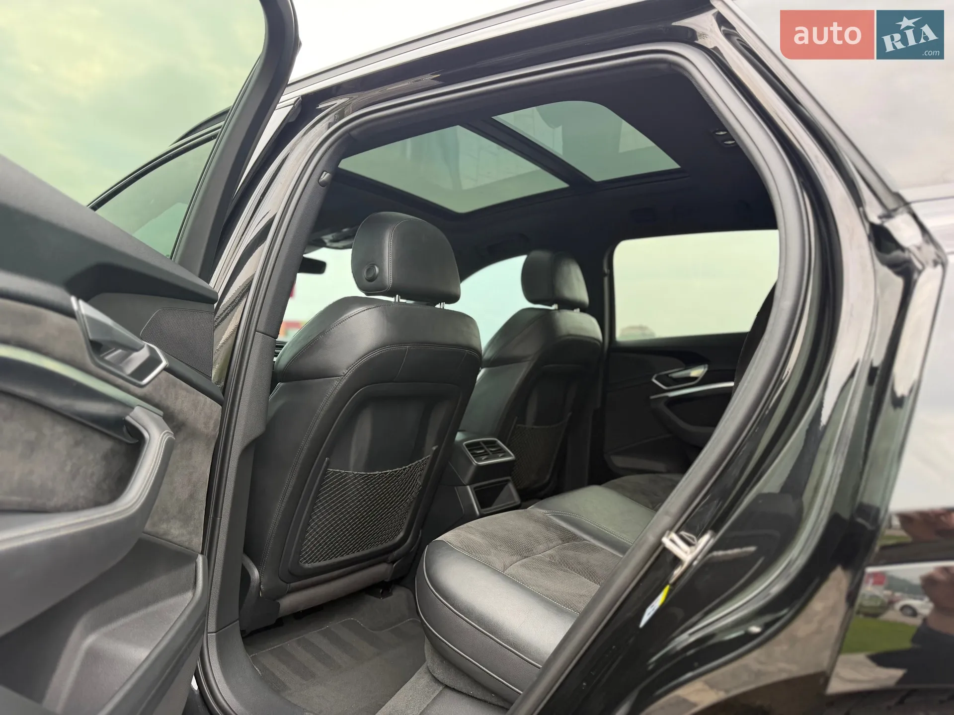 2019 Audi e-tron - мініатюра 31
