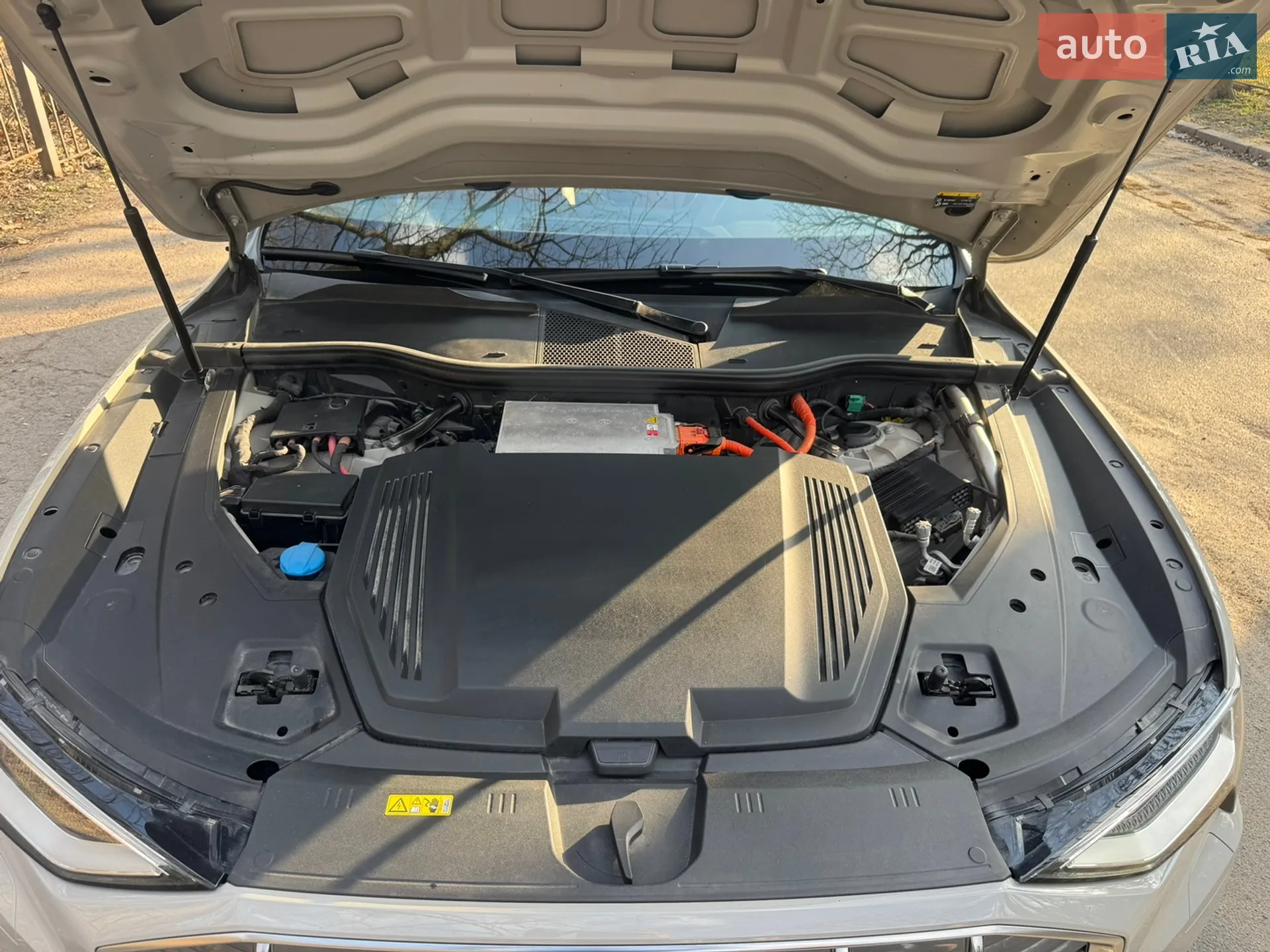 2019 Audi e-tron - мініатюра 26