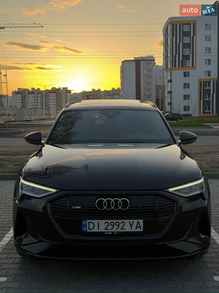 2022 Audi e-tron - мініатюра 19