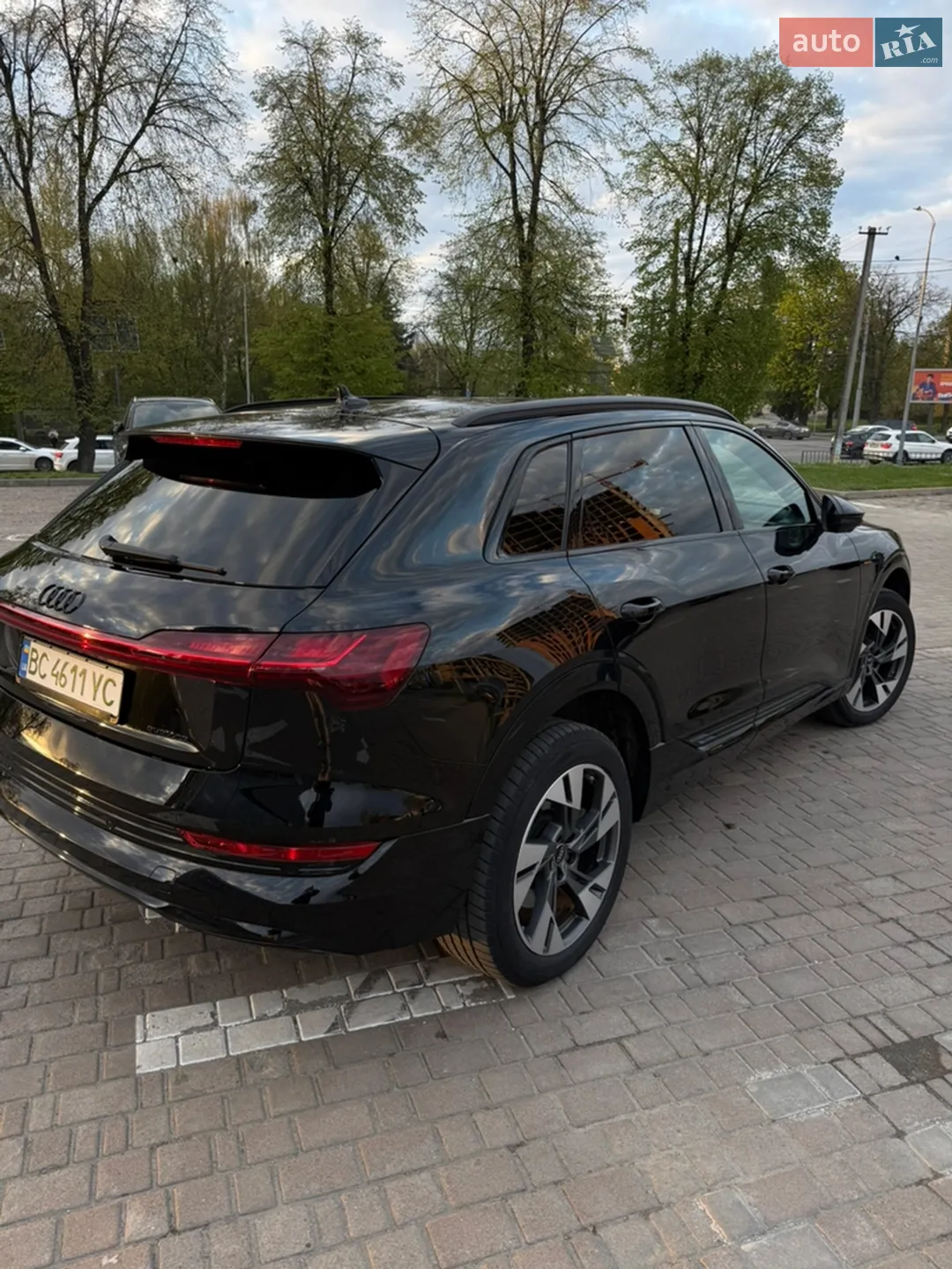 2022 Audi e-tron - мініатюра 8