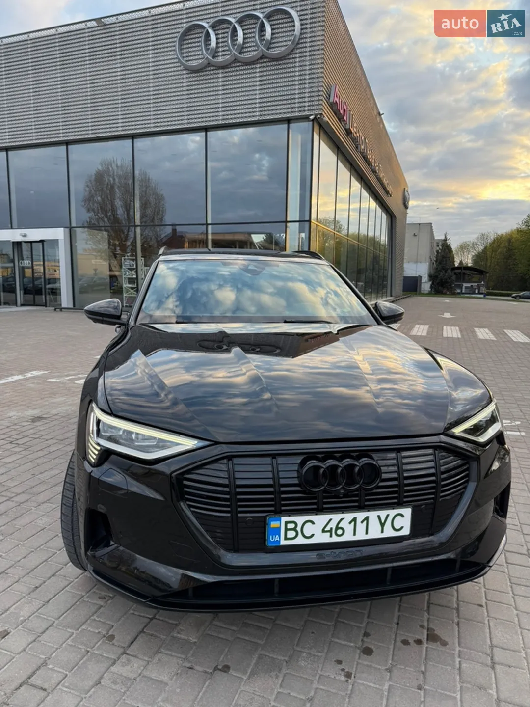 2022 Audi e-tron - мініатюра 8
