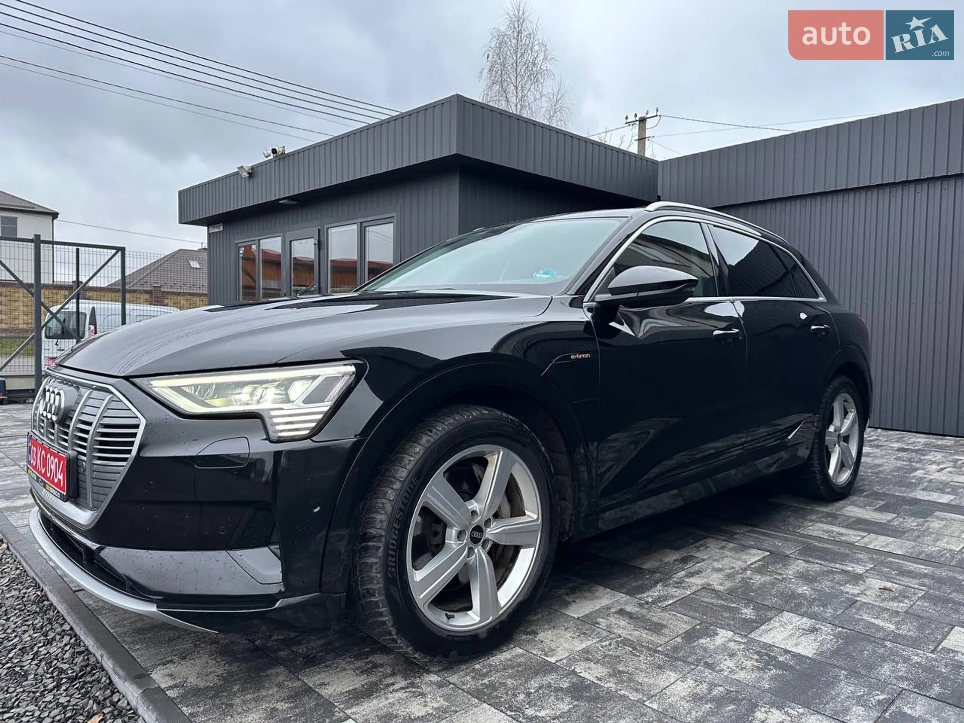 2020 Audi e-tron - мініатюра 8