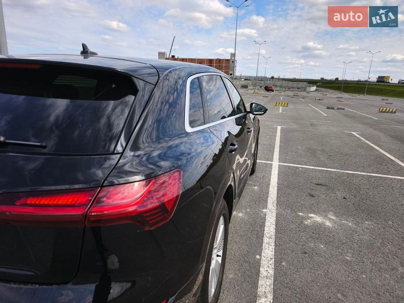 Внедорожник / Кроссовер Audi e-tron 2021 в Львове