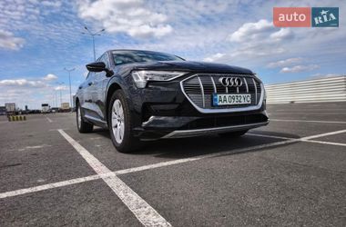 Внедорожник / Кроссовер Audi e-tron 2021 в Львове