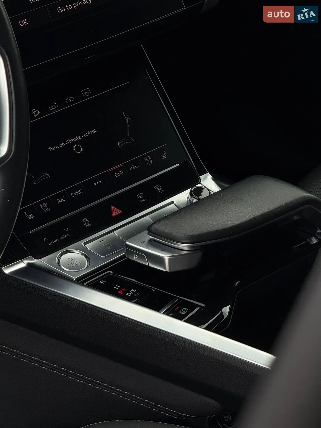 2019 Audi e-tron - мініатюра 14